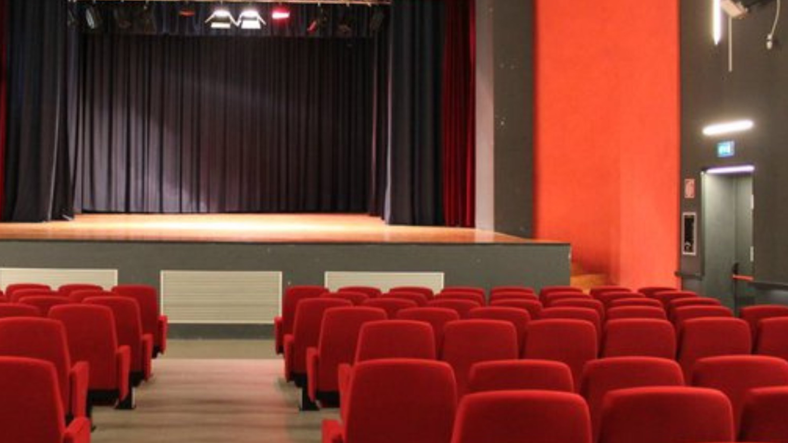 GioventLUX – Rassegna teatrale per giovani